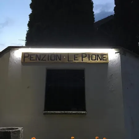 Le Pione